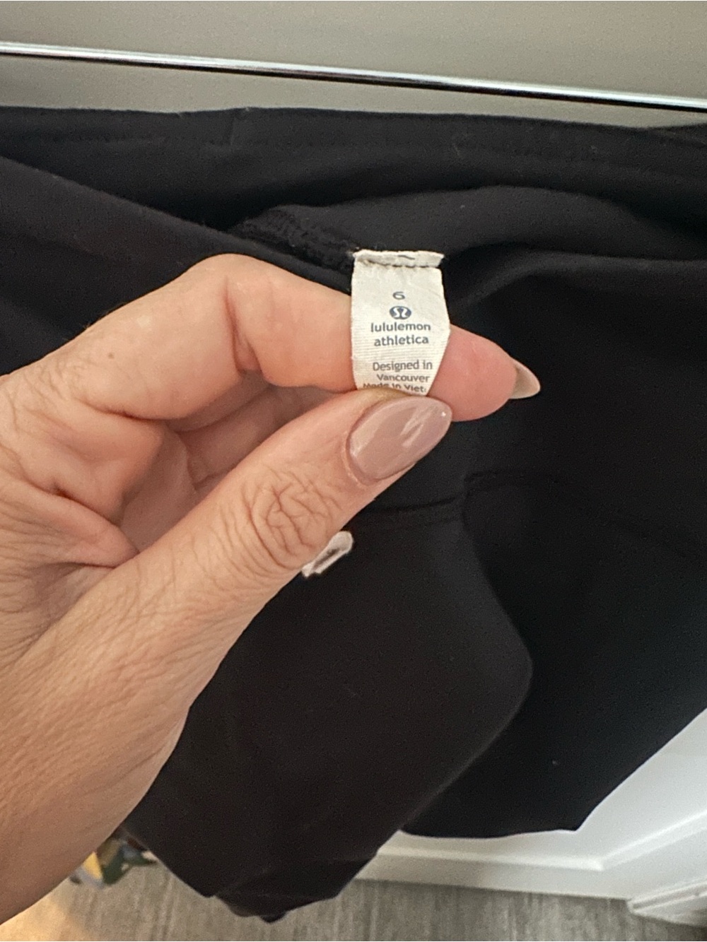 lululemon athletica Black Mini Skirt - Sleek Active Style